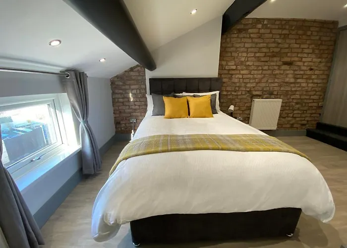 6Adelphi